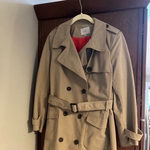 Tan Loft trench coat with fun lining, size 12P